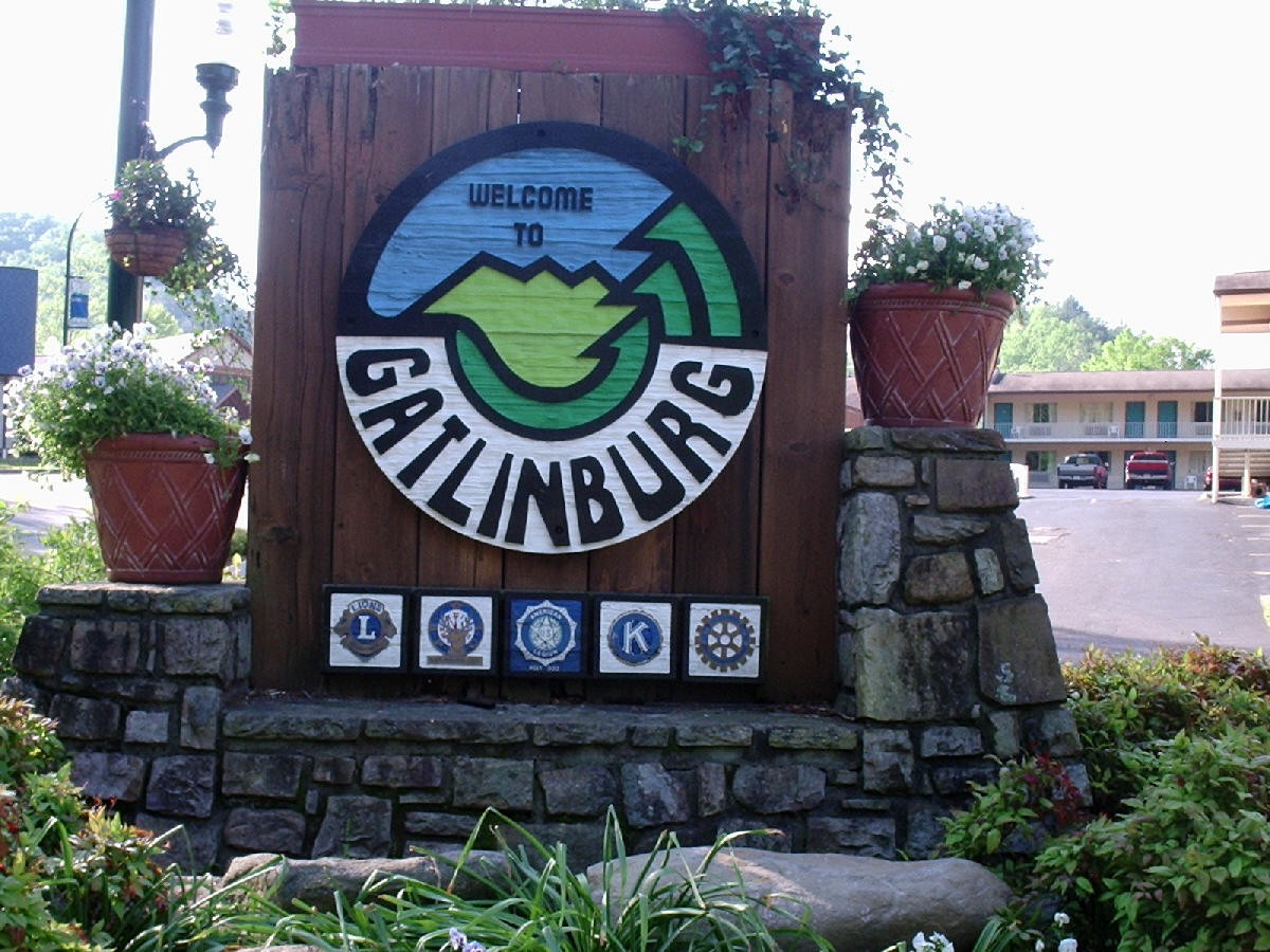 Gatlinburg Sign